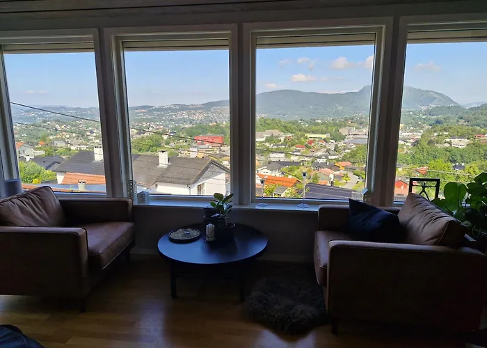 Beautiful Villa With Amazing View In Bergen.